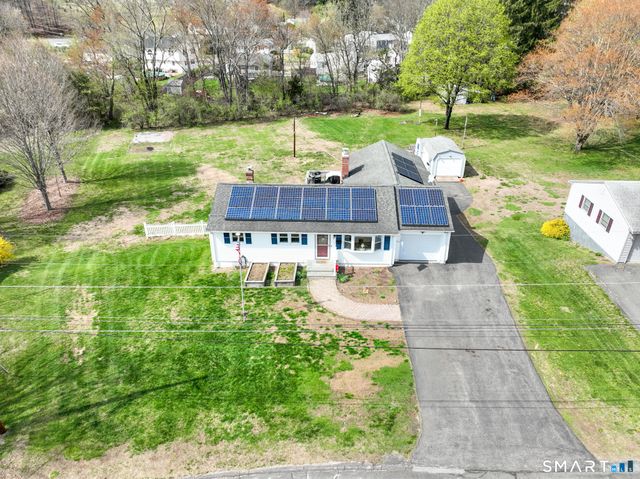 9 Lynn Avenue, Plymouth, CT 06786