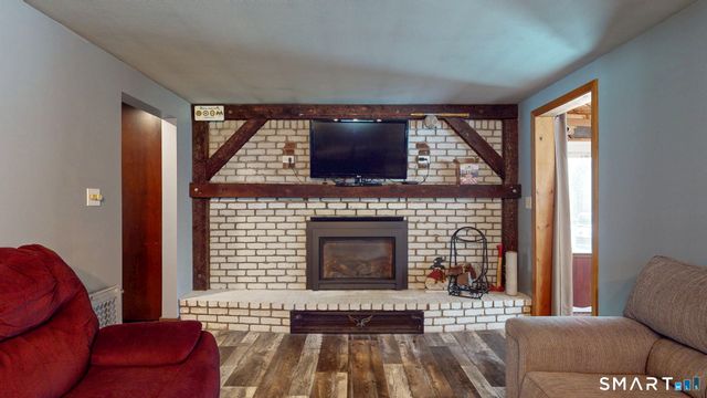 9 Lynn Avenue, Plymouth, CT 06786