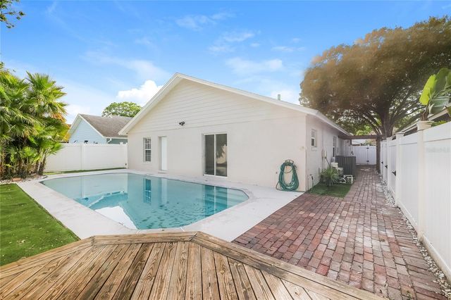 1535 LAWNDALE CIRCLE, Winter Park, FL 32792