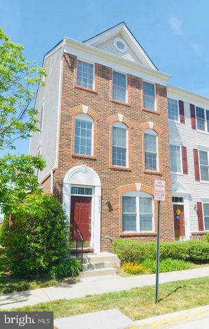42784 SYKES TER, Chantilly, VA 20152