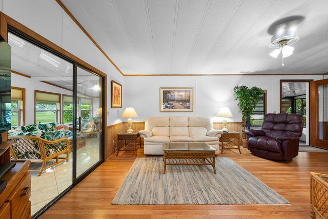 7894 SE Saratoga Drive E, Hobe Sound, FL 33455