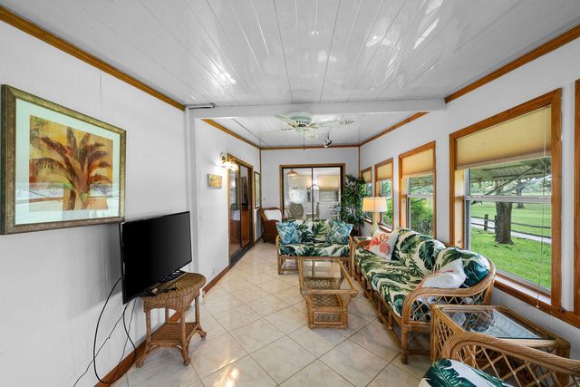 7894 SE Saratoga Drive E, Hobe Sound, FL 33455