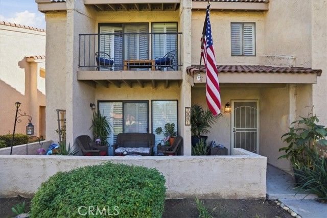 7061 Seville, Riverside, CA 92504