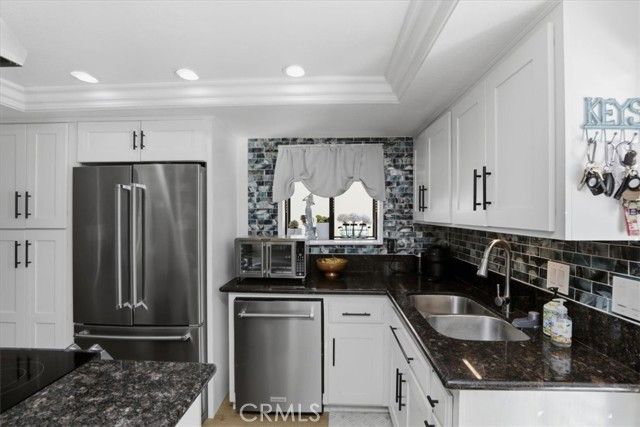 7061 Seville, Riverside, CA 92504