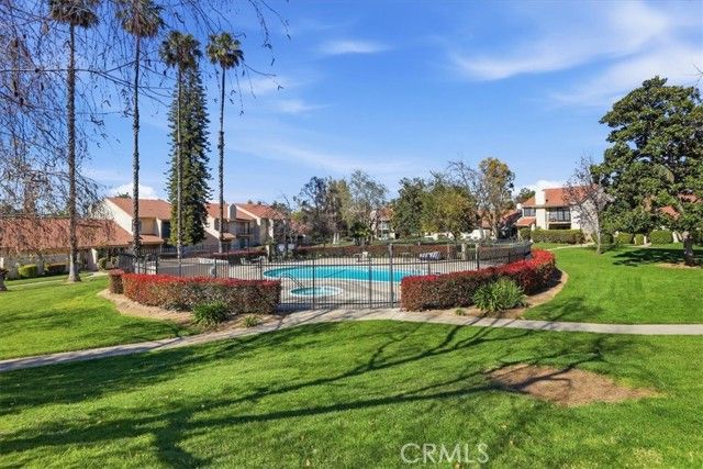 7061 Seville, Riverside, CA 92504