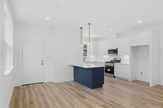 250 Georgia Street A, Houston, TX 77029