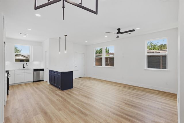 250 Georgia Street A, Houston, TX 77029