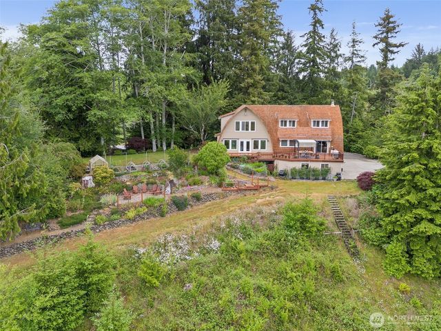 1508 Bloomhardt Road, Raymond, WA 98577