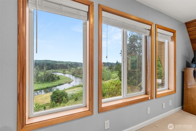 1508 Bloomhardt Road, Raymond, WA 98577