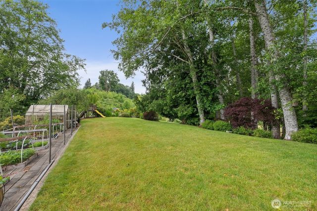 1508 Bloomhardt Road, Raymond, WA 98577