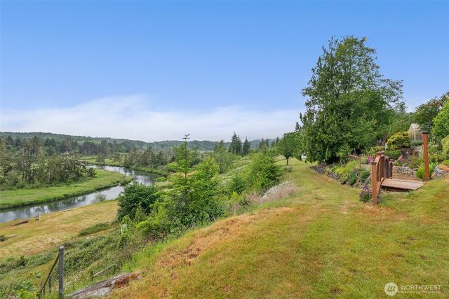 1508 Bloomhardt Road, Raymond, WA 98577