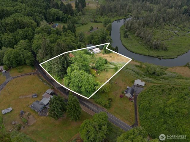 1508 Bloomhardt Road, Raymond, WA 98577