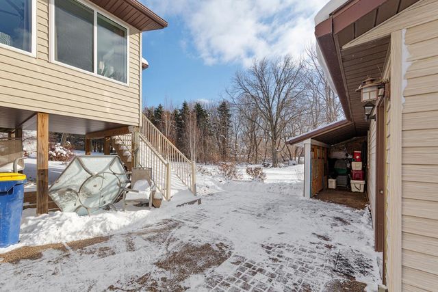 5414 Elkton Trail, Faribault, MN 55021