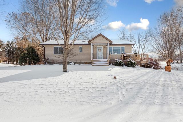 5414 Elkton Trail, Faribault, MN 55021