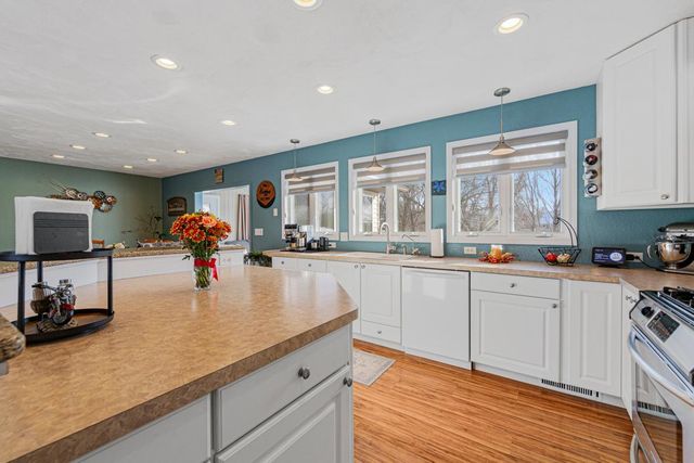 5414 Elkton Trail, Faribault, MN 55021