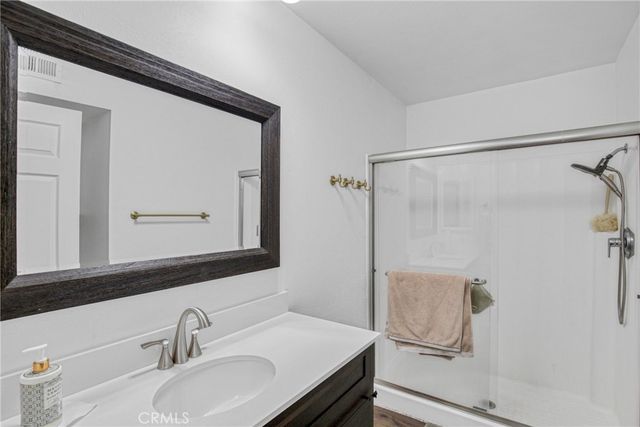 9000 Vanalden, Northridge, CA 91324