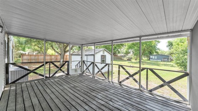 4910 ROLLINGLEN LOOP E, Lakeland, FL 33810