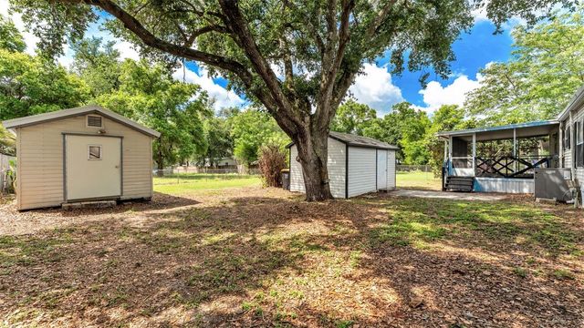 4910 ROLLINGLEN LOOP E, Lakeland, FL 33810