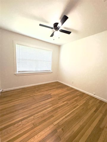 8733 Lugary Drive, Houston, TX 77074