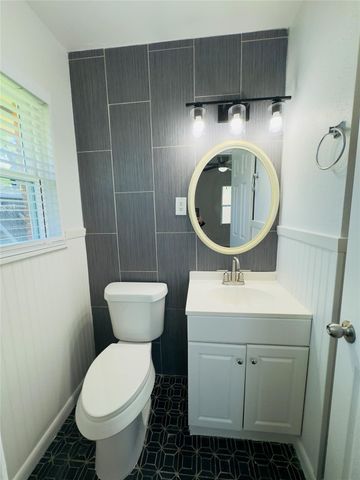 8733 Lugary Drive, Houston, TX 77074