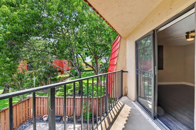 8099 Severn Drive D, Boca Raton, FL 33433