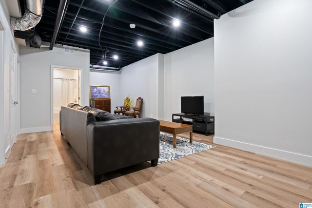 637 EMERALD TRACE, Chelsea, AL 35043