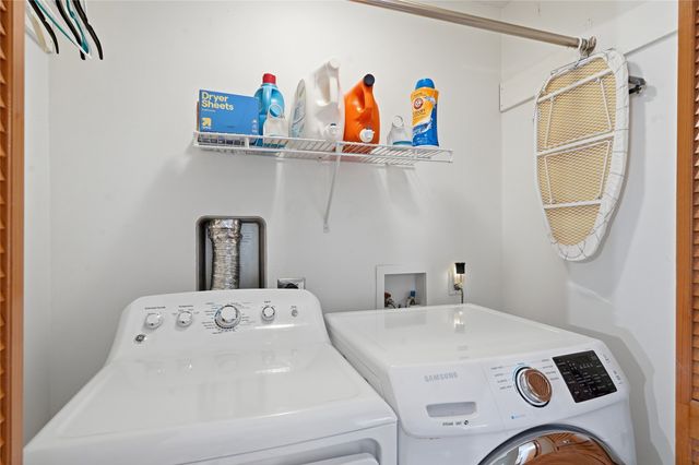 2504 NW Heritage Avenue, Ankeny, IA 50023