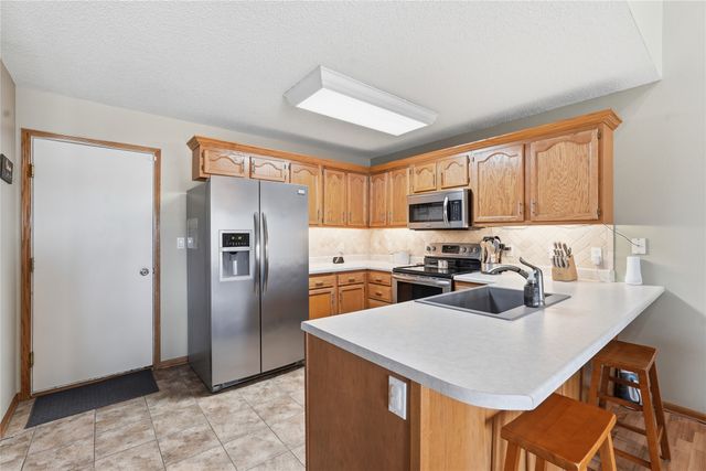 2504 NW Heritage Avenue, Ankeny, IA 50023