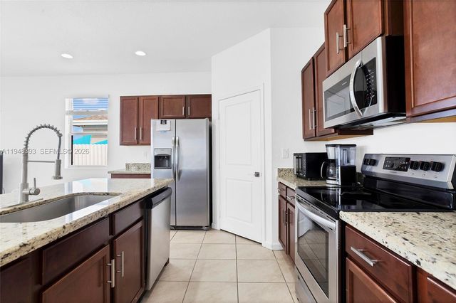 27440 SW 135th Ave Rd, Homestead, FL 33032