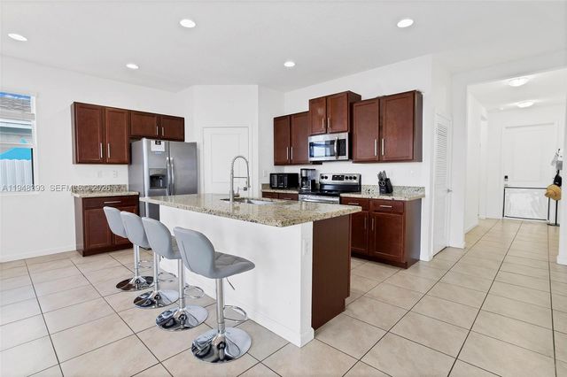 27440 SW 135th Ave Rd, Homestead, FL 33032