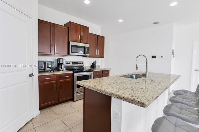 27440 SW 135th Ave Rd, Homestead, FL 33032