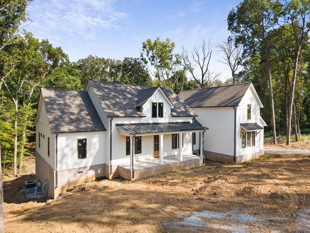 971 Palmer Rd, Lebanon, TN 37090