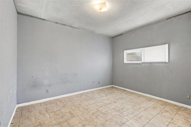 330 Arlington Drive, Lake Charles, LA 70605