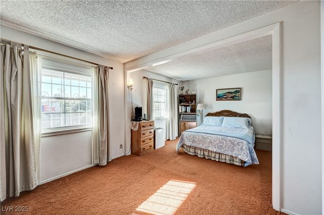 4130 Royalhill Avenue, Las Vegas, NV 89121