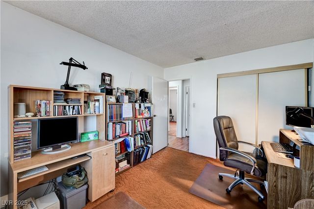 4130 Royalhill Avenue, Las Vegas, NV 89121