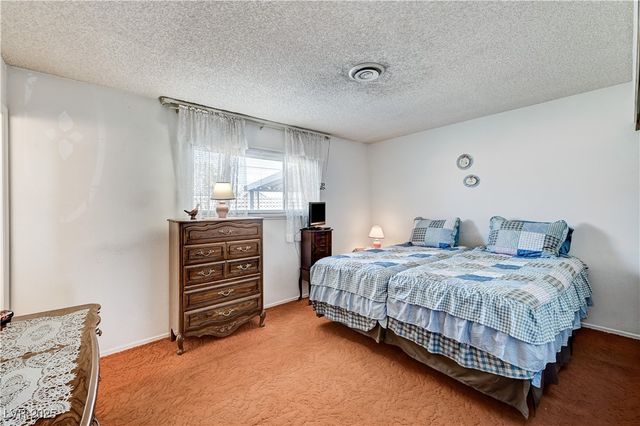 4130 Royalhill Avenue, Las Vegas, NV 89121