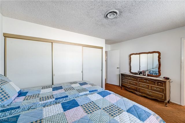 4130 Royalhill Avenue, Las Vegas, NV 89121