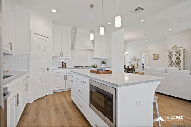 14349 Belle Maison Dr, Gonzales, LA 70737