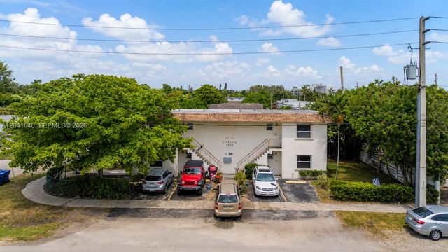 1275 SW 36th Ave, Fort Lauderdale, FL 33312