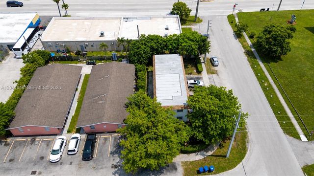 1275 SW 36th Ave, Fort Lauderdale, FL 33312