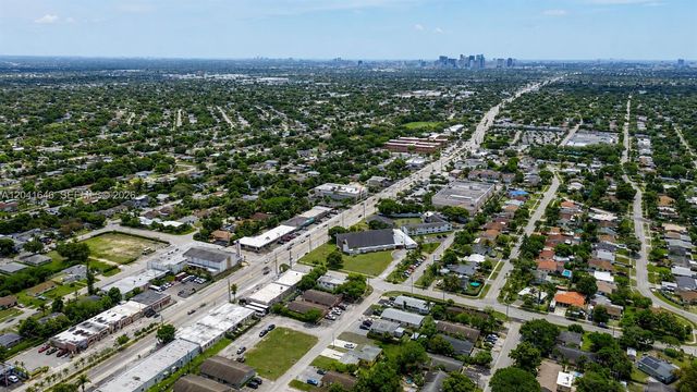 1275 SW 36th Ave, Fort Lauderdale, FL 33312
