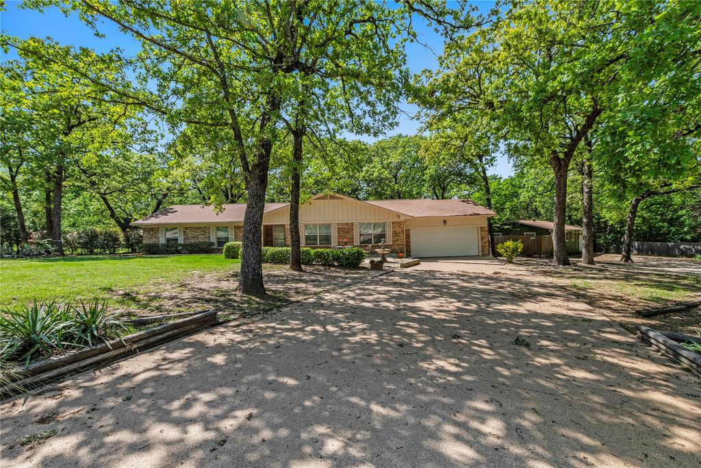 125 Harrell Street, Gun Barrel City, TX 75156