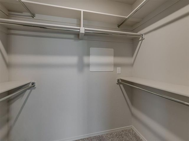 371 Park Lane, Harrah, OK 73045