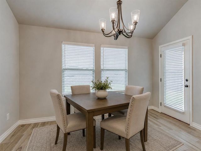371 Park Lane, Harrah, OK 73045