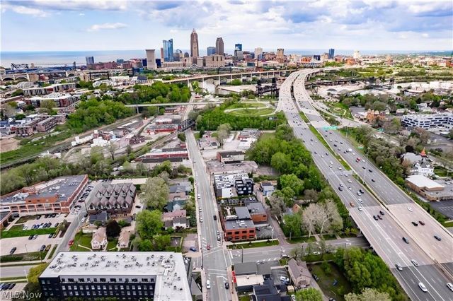 2401 Scranton Road A, Cleveland, OH 44113