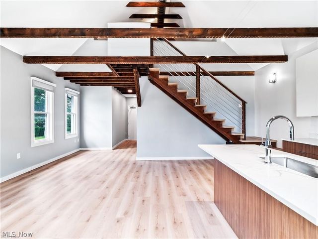 2401 Scranton Road A, Cleveland, OH 44113