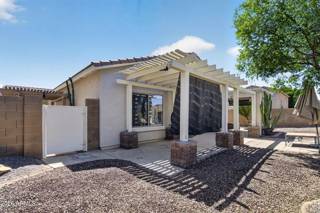 15402 N 169TH Avenue, Surprise, AZ 85388