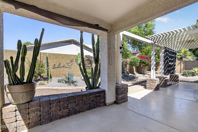 15402 N 169TH Avenue, Surprise, AZ 85388