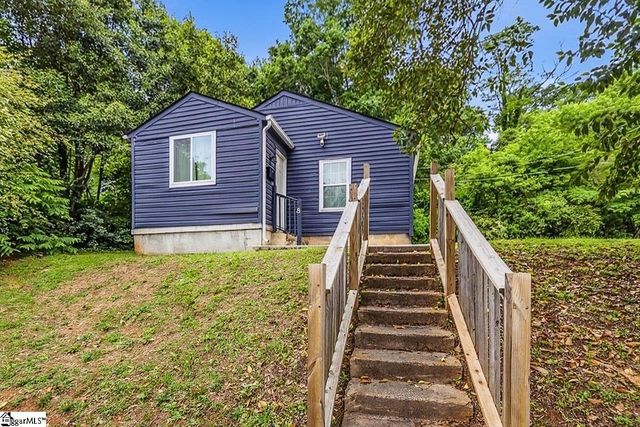 8 Booker Street, Anderson, SC 29624