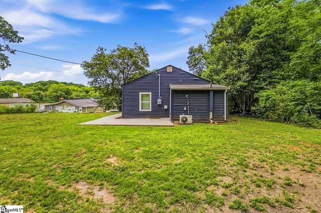 8 Booker Street, Anderson, SC 29624